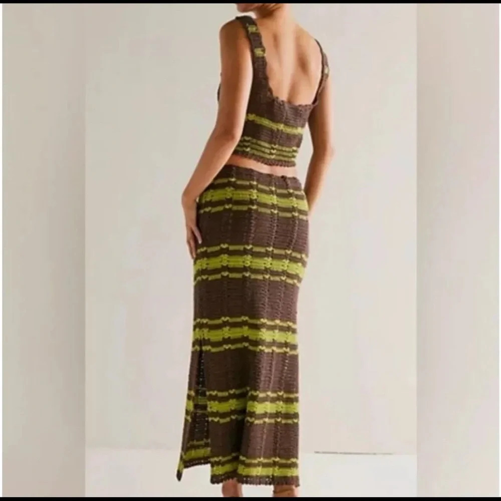 FREE PEOPLE Beach Cover up DONNI Sweater Set Crochet Skirt size small - Picture 3 of 11